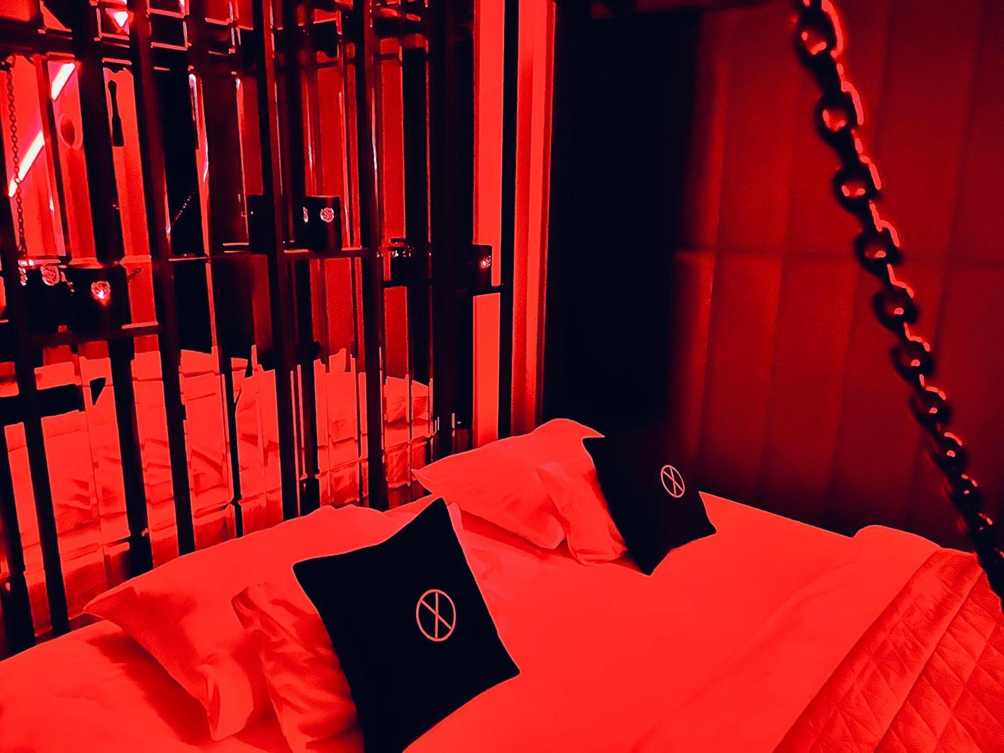 Exclusive Bdsm Apartment Krakow - Adults Only Extérieur photo